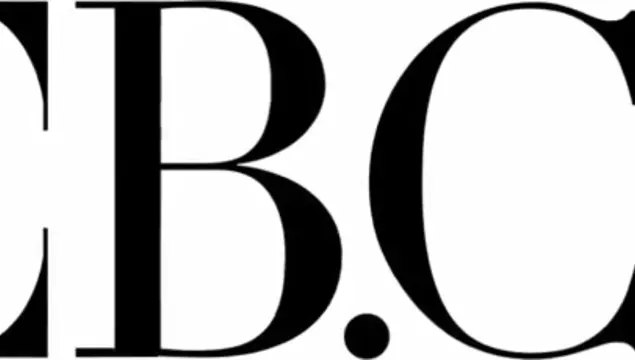 Молодая блондинка Naomi Woods отдалась другу за билеты на фестиваль