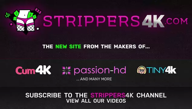 Неродная сестра отсосала хуй и дала брату во время ночной вечеринки