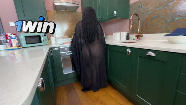 Я хочу, чтобы ты после минета наполнил мою пизденку белой спермой