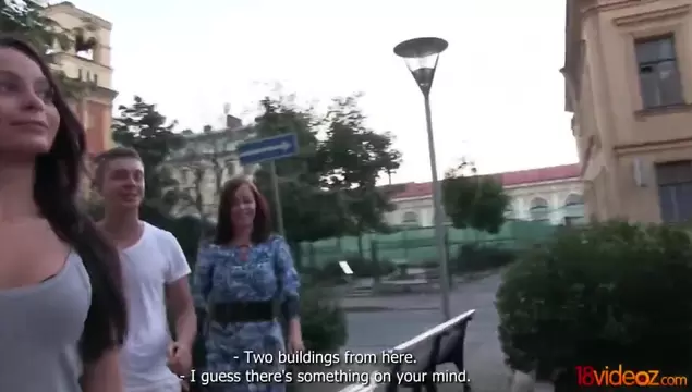 Молодые русские девки решили проверить, чей парень лучше лижет пизду